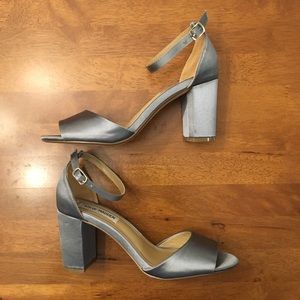 Steve Madden Mirna satin heels